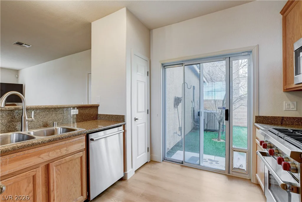 4142 Sparrow Rock, Las Vegas, NV 89129