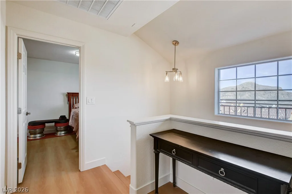 4142 Sparrow Rock, Las Vegas, NV 89129