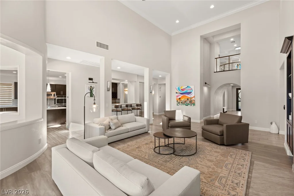 11305 Golden Chestnut, Las Vegas, NV 89135