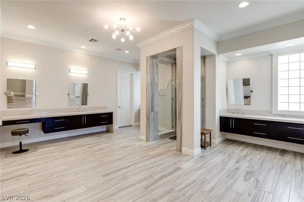 11305 Golden Chestnut, Las Vegas, NV 89135