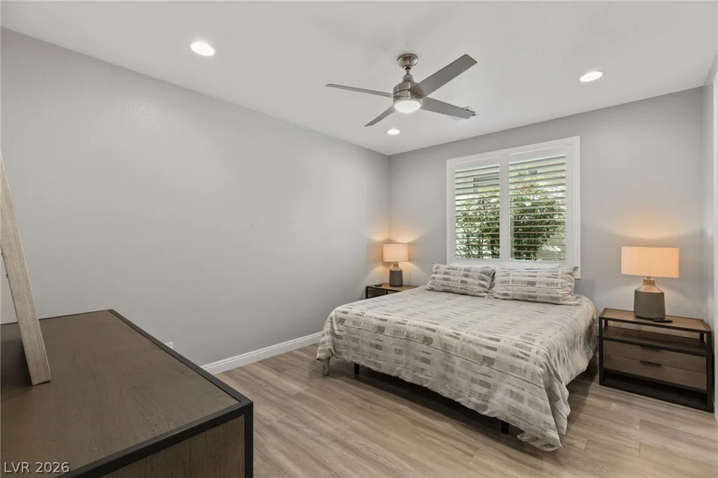 11305 Golden Chestnut, Las Vegas, NV 89135