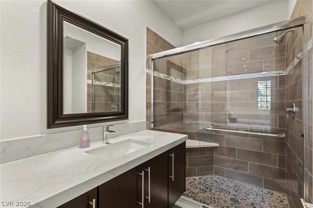 11305 Golden Chestnut, Las Vegas, NV 89135