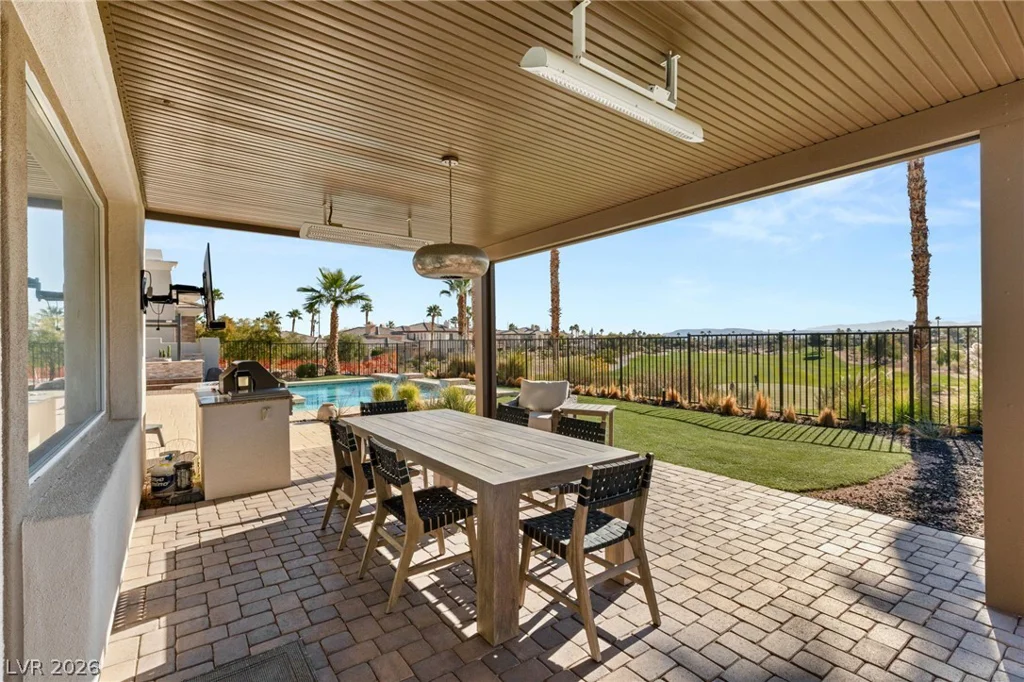 11305 Golden Chestnut, Las Vegas, NV 89135