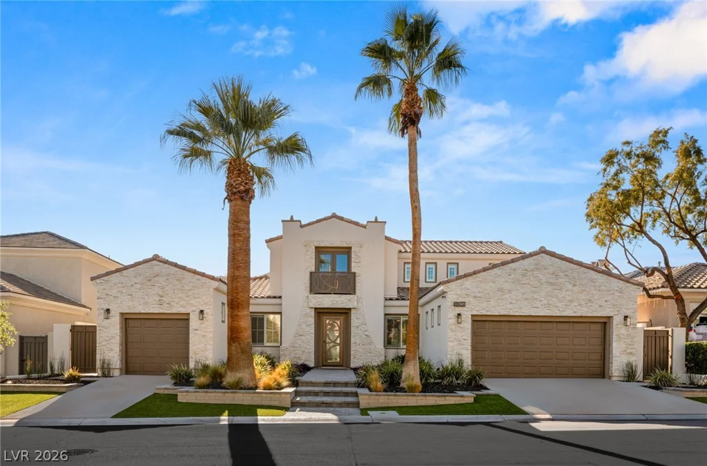 11305 Golden Chestnut, Las Vegas, NV 89135