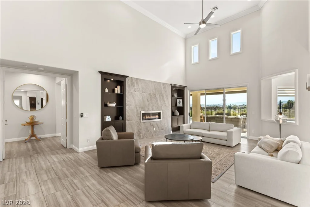 11305 Golden Chestnut, Las Vegas, NV 89135