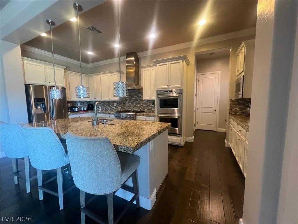 358 Calabria Ridge, Las Vegas, NV 89138