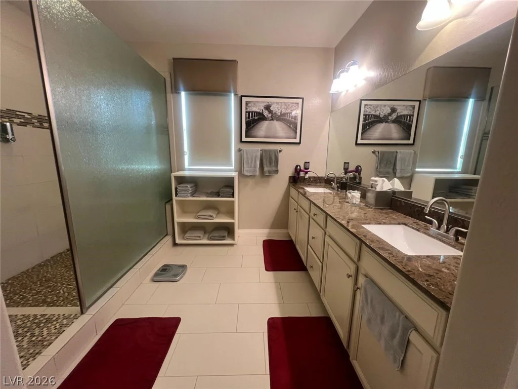 358 Calabria Ridge, Las Vegas, NV 89138