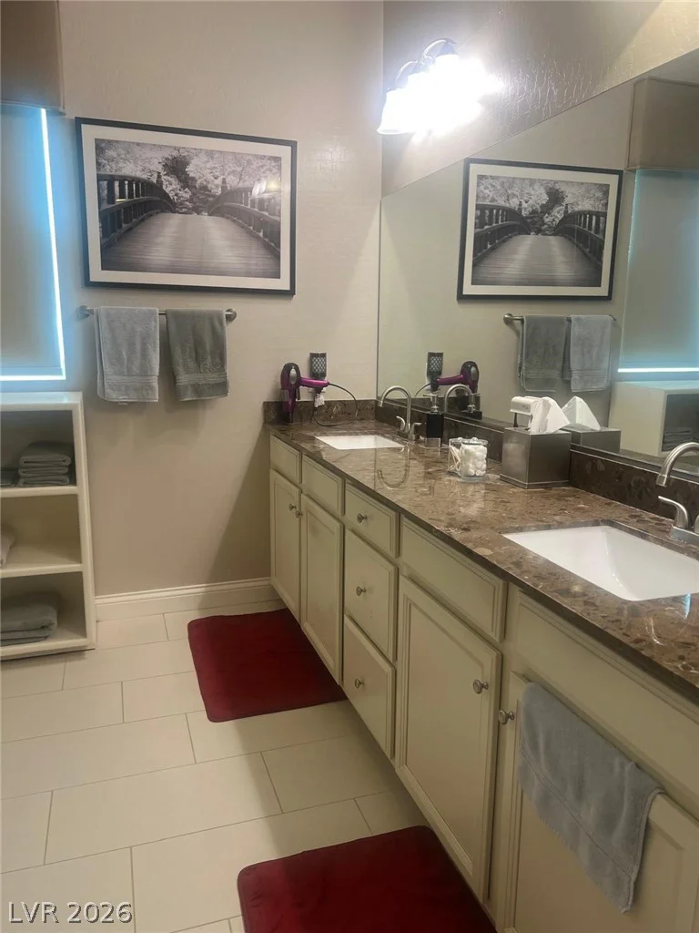 358 Calabria Ridge, Las Vegas, NV 89138