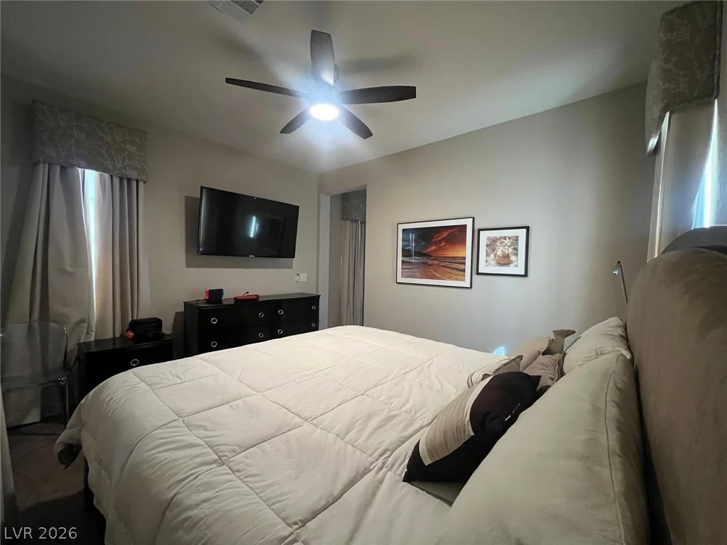 358 Calabria Ridge, Las Vegas, NV 89138