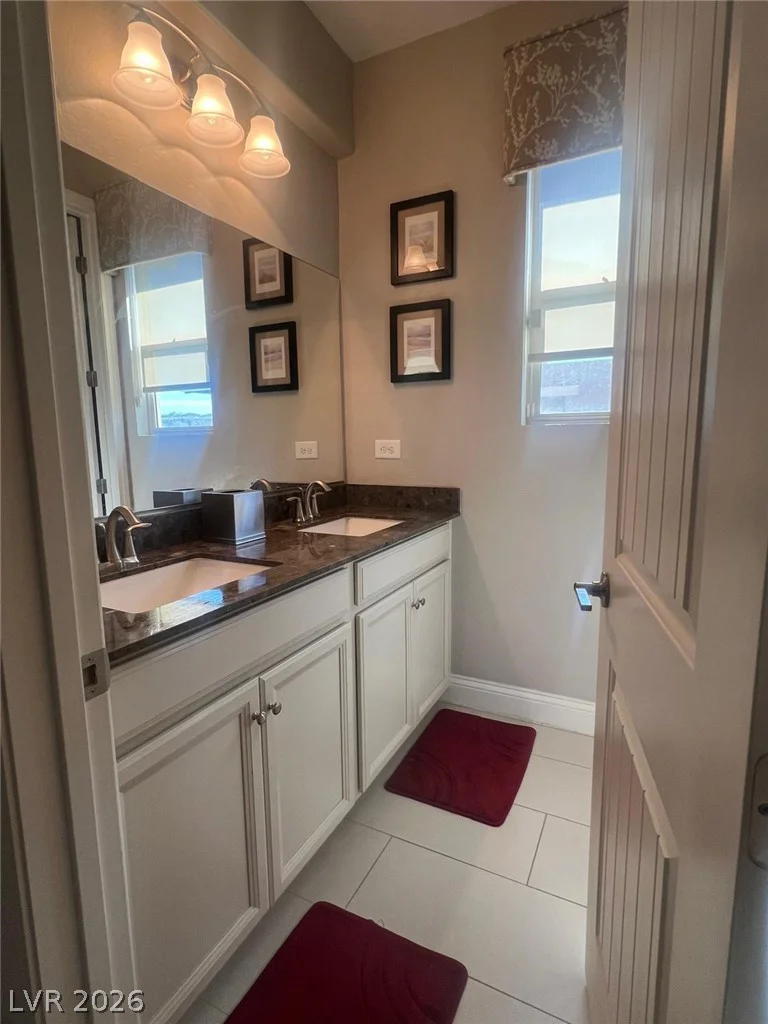 358 Calabria Ridge, Las Vegas, NV 89138