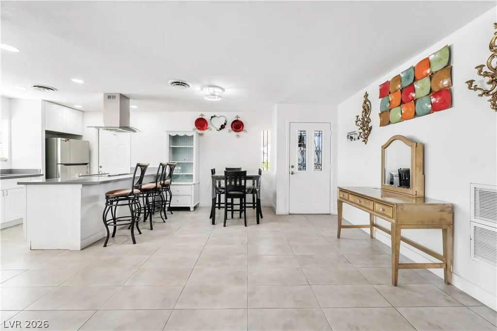 1208 Saylor, Las Vegas, NV 89108
