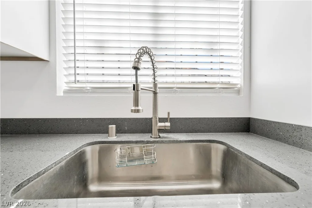 1208 Saylor, Las Vegas, NV 89108