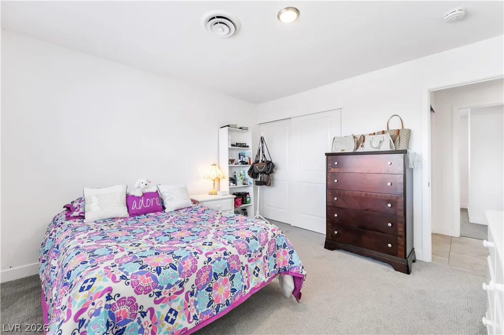 1208 Saylor, Las Vegas, NV 89108
