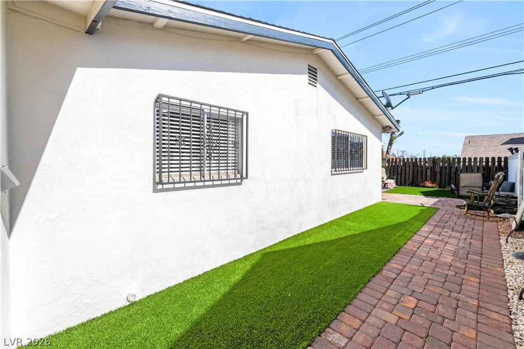 1208 Saylor, Las Vegas, NV 89108