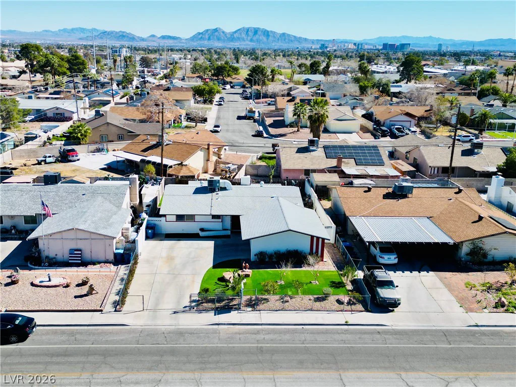 1208 Saylor, Las Vegas, NV 89108