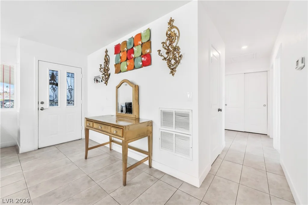 1208 Saylor, Las Vegas, NV 89108