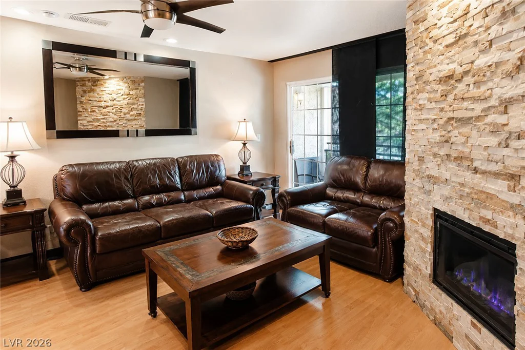 2200 Fort Apache, Las Vegas, NV 89117