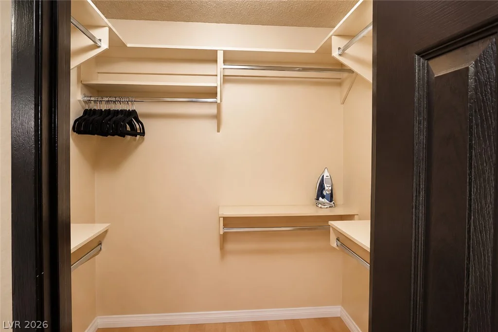 2200 Fort Apache, Las Vegas, NV 89117