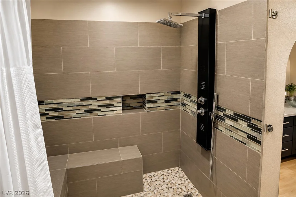 2200 Fort Apache, Las Vegas, NV 89117