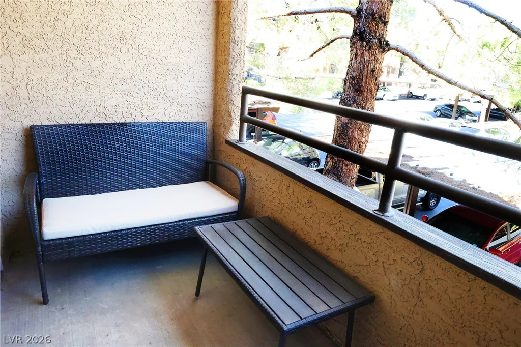 2200 Fort Apache, Las Vegas, NV 89117