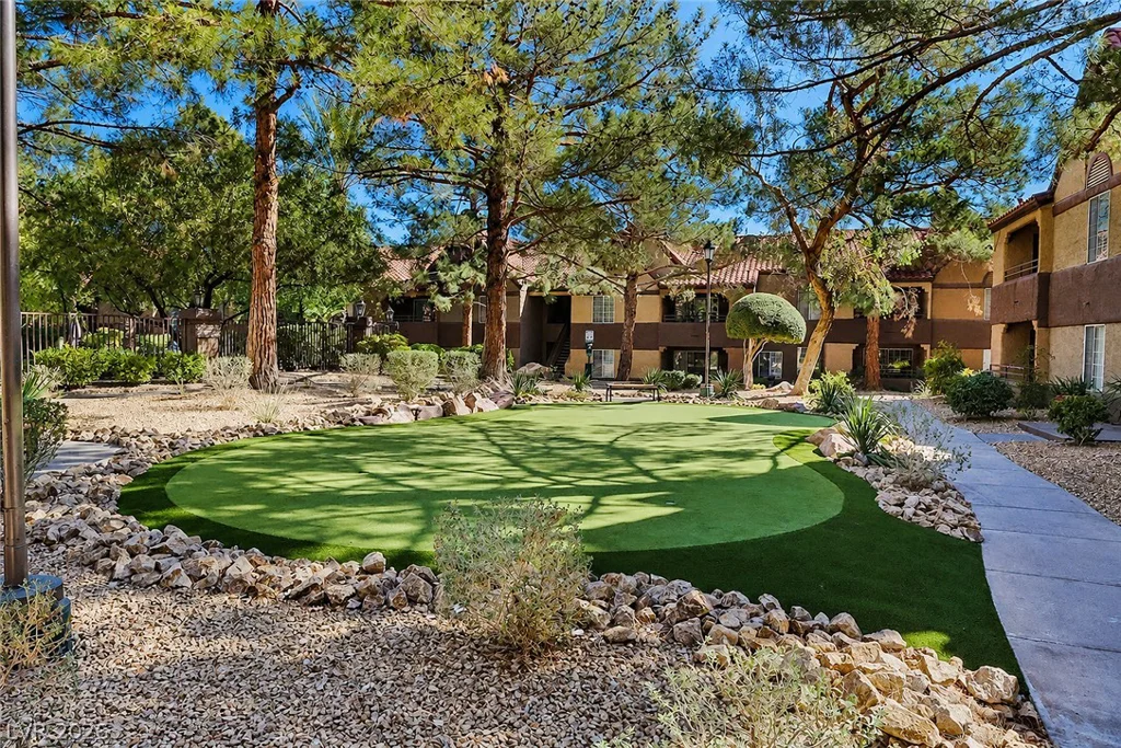 2200 Fort Apache, Las Vegas, NV 89117