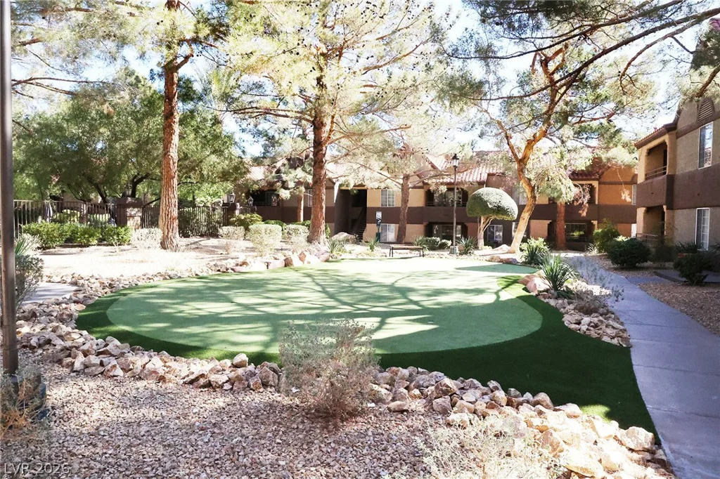 2200 Fort Apache, Las Vegas, NV 89117