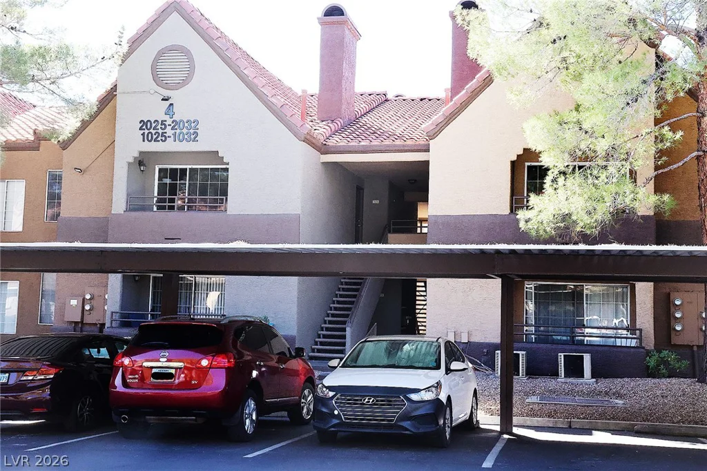 2200 Fort Apache, Las Vegas, NV 89117