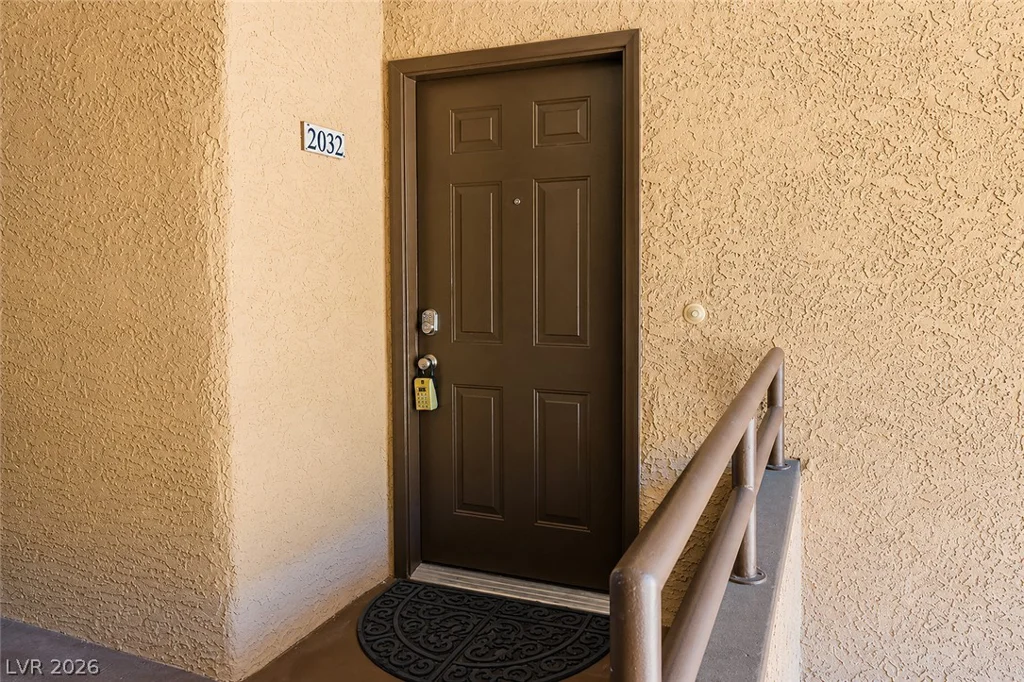 2200 Fort Apache, Las Vegas, NV 89117