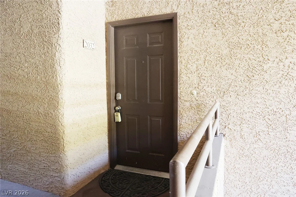 2200 Fort Apache, Las Vegas, NV 89117