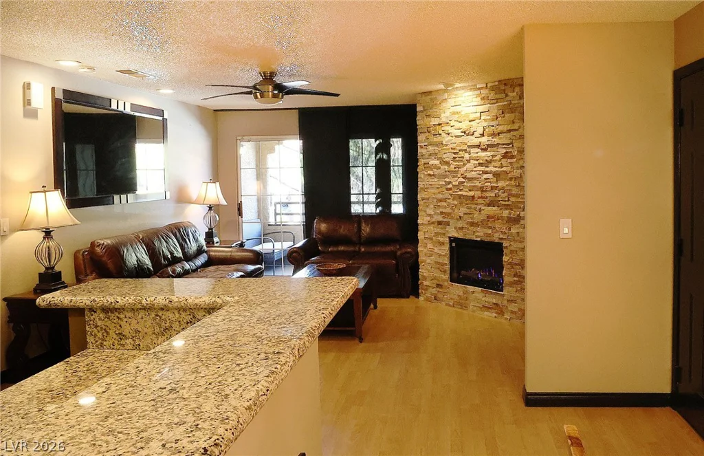 2200 Fort Apache, Las Vegas, NV 89117