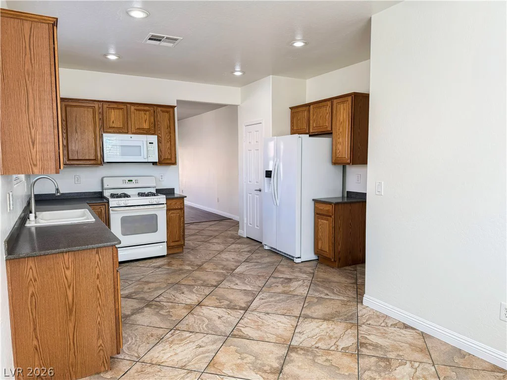 2524 Nashira, Henderson, NV 89044