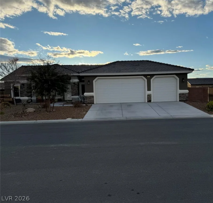 170 Magnolia, Pahrump, NV 89048