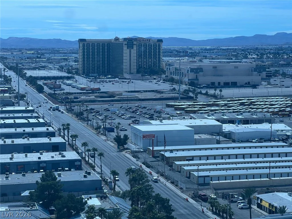 4381 Flamingo, Las Vegas, NV 89103