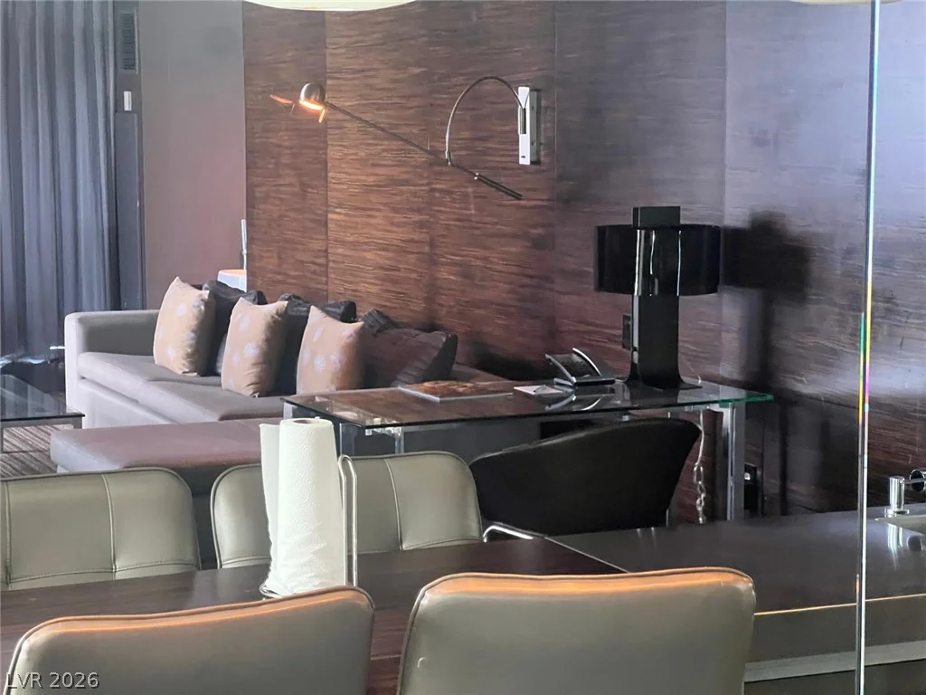 4381 Flamingo, Las Vegas, NV 89103