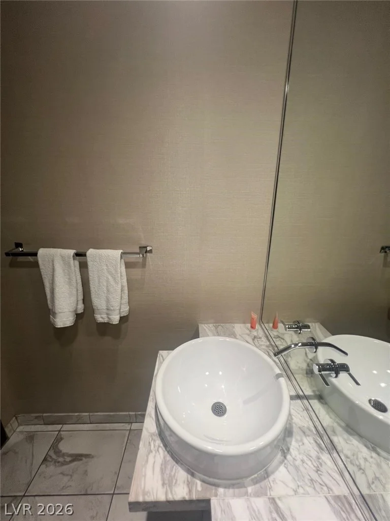 4381 Flamingo, Las Vegas, NV 89103