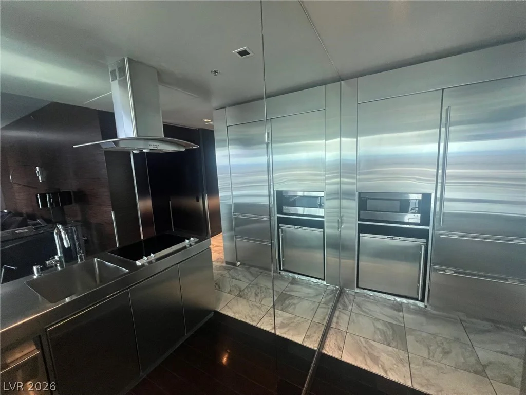 4381 Flamingo, Las Vegas, NV 89103