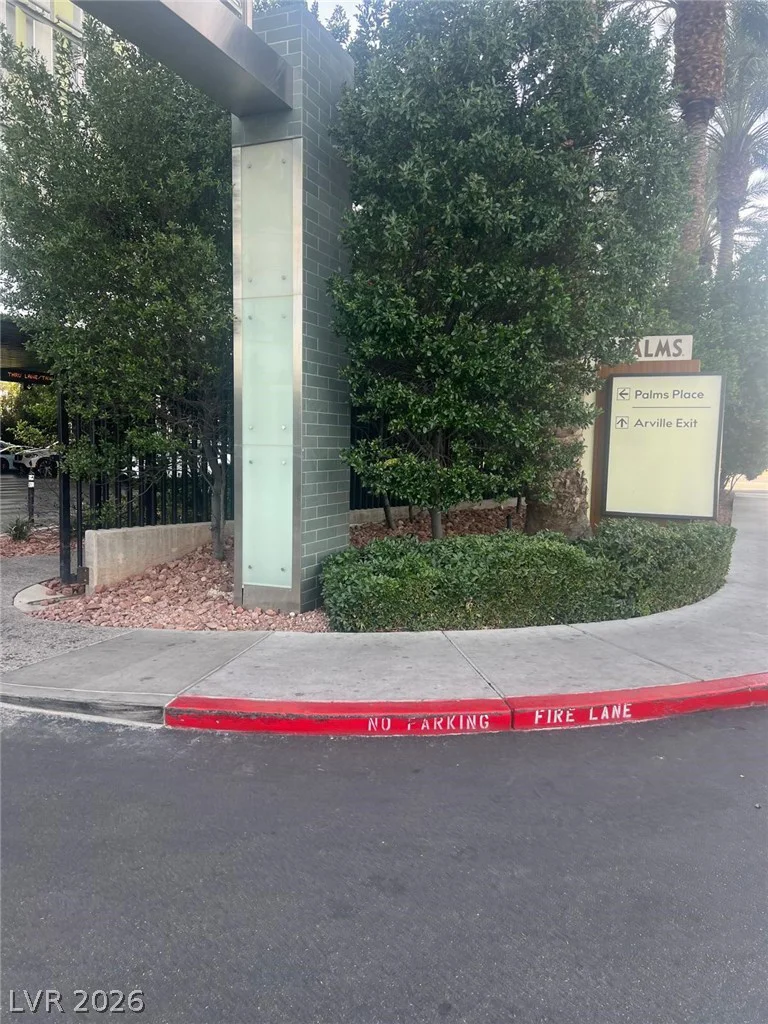 4381 Flamingo, Las Vegas, NV 89103