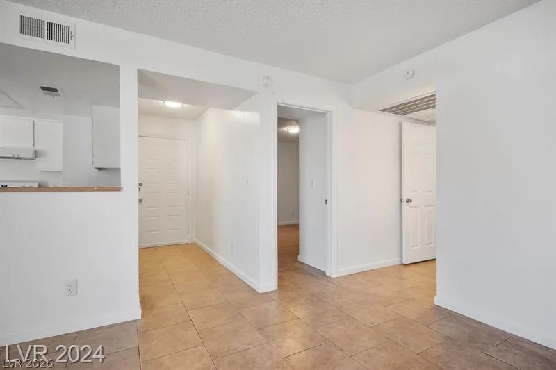 2981 Country Manor, Las Vegas, NV 89115