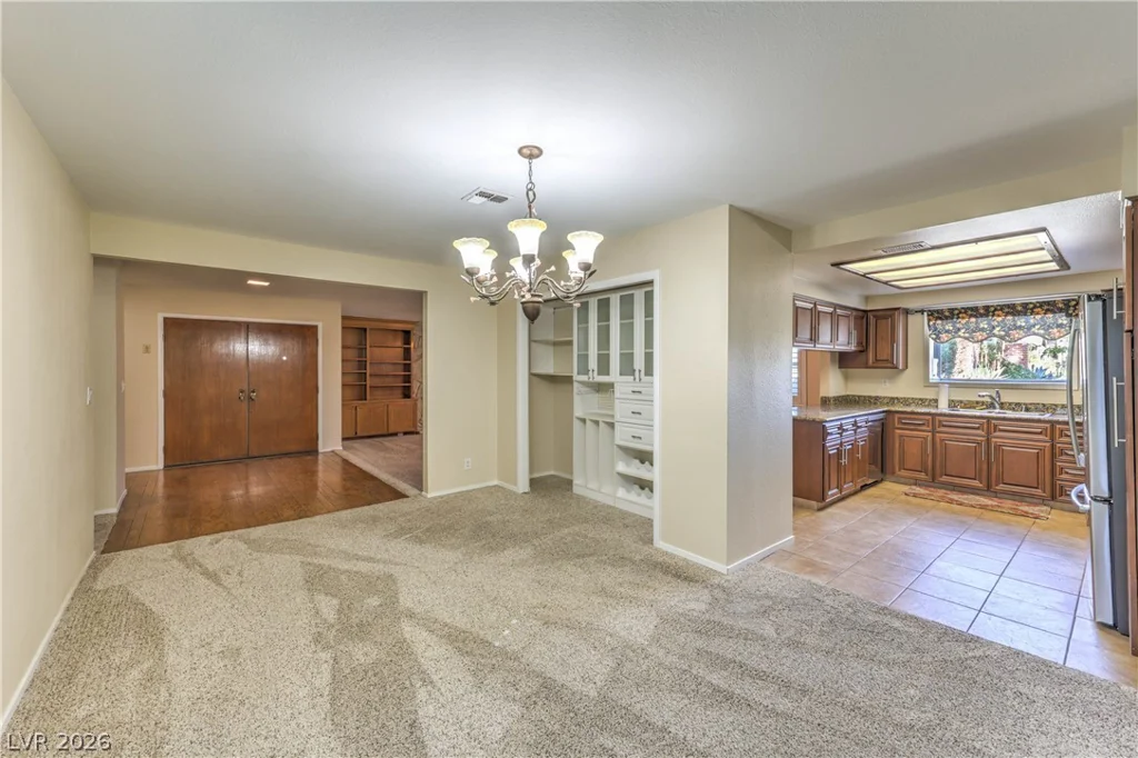 3953 Landsdown, Las Vegas, NV 89121