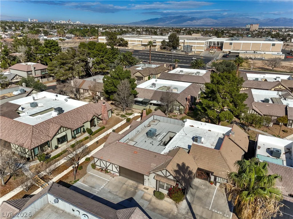 3953 Landsdown, Las Vegas, NV 89121