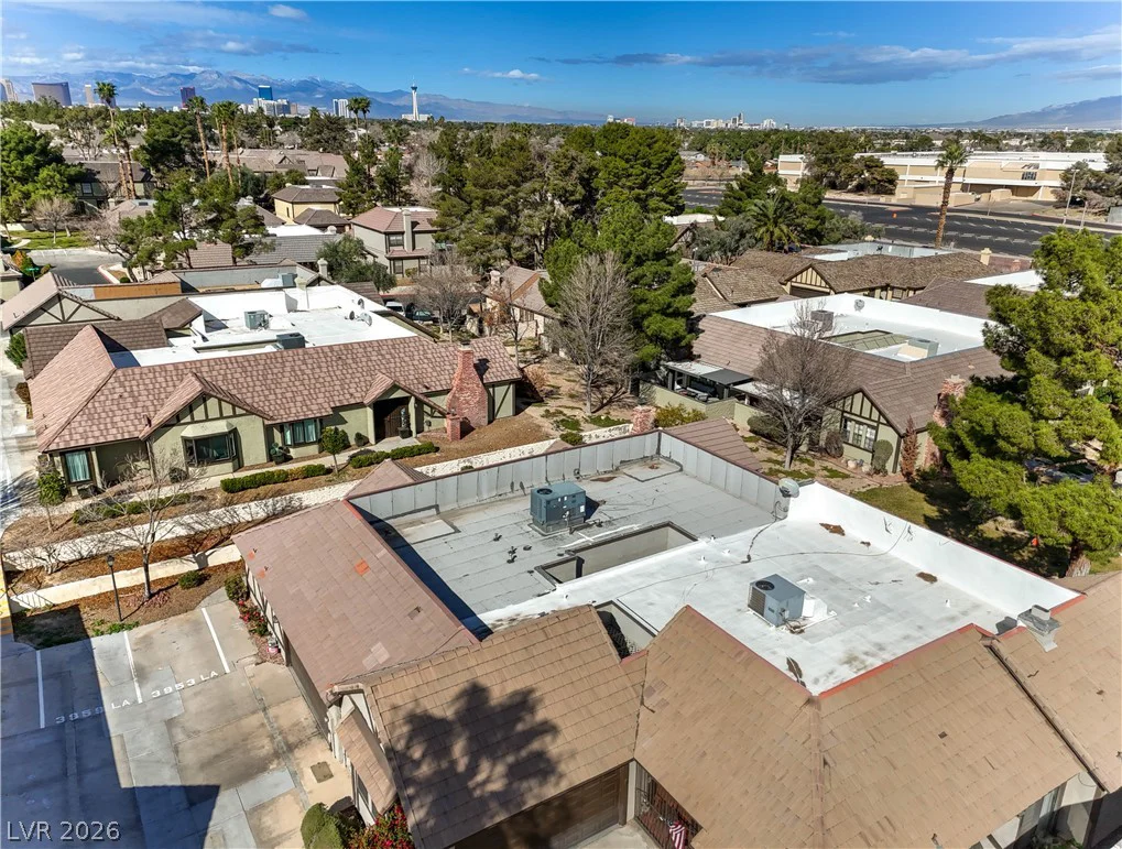 3953 Landsdown, Las Vegas, NV 89121