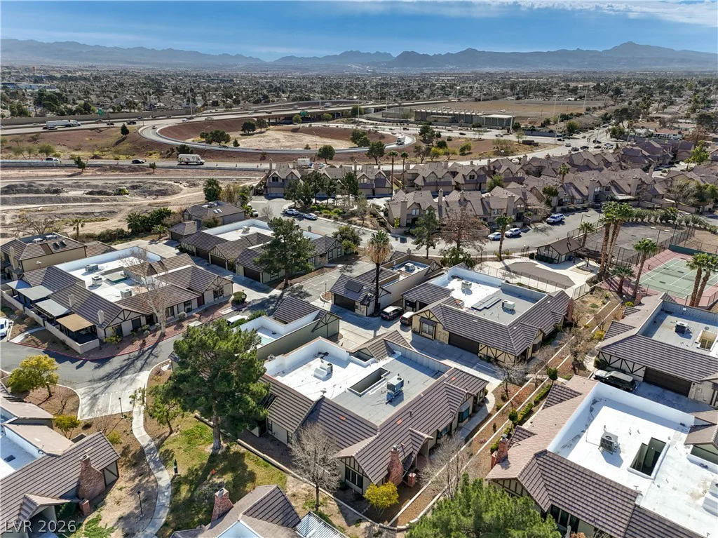 3953 Landsdown, Las Vegas, NV 89121
