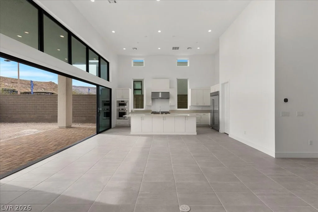 10907 Agate Cliffs, Las Vegas, NV 89135