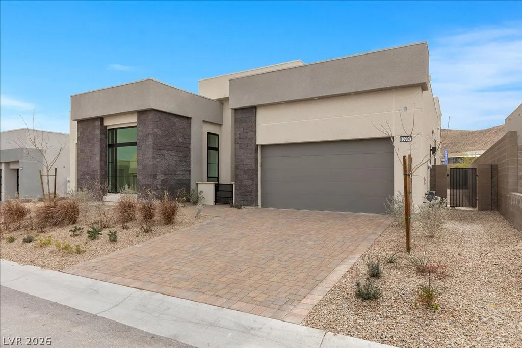 10907 Agate Cliffs, Las Vegas, NV 89135