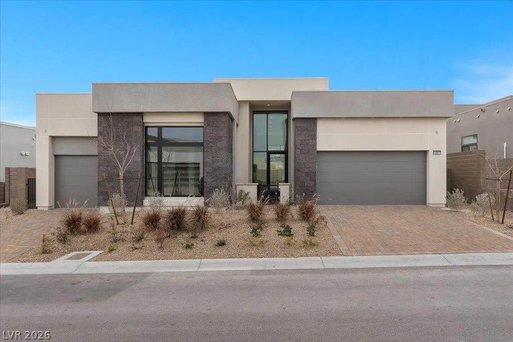 10907 Agate Cliffs, Las Vegas, NV 89135