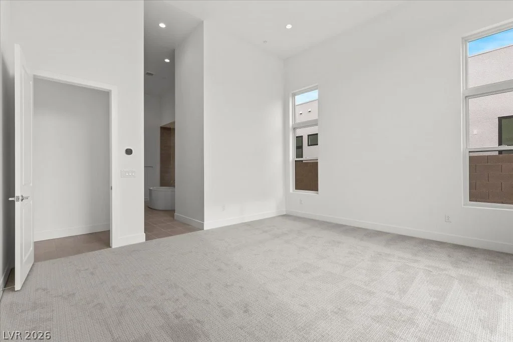 10907 Agate Cliffs, Las Vegas, NV 89135