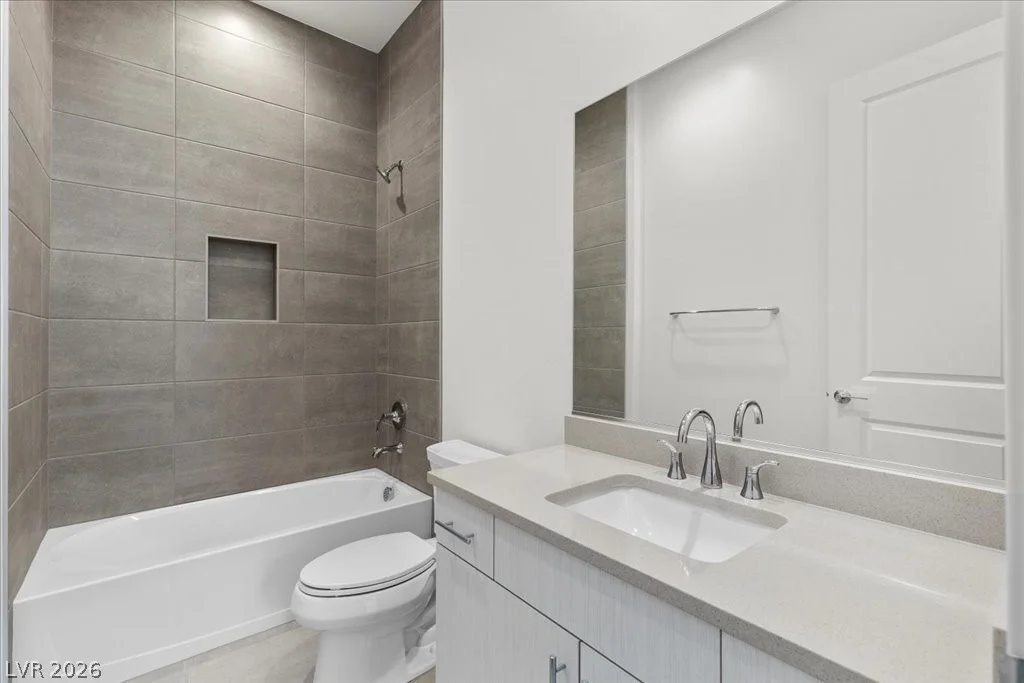 10907 Agate Cliffs, Las Vegas, NV 89135