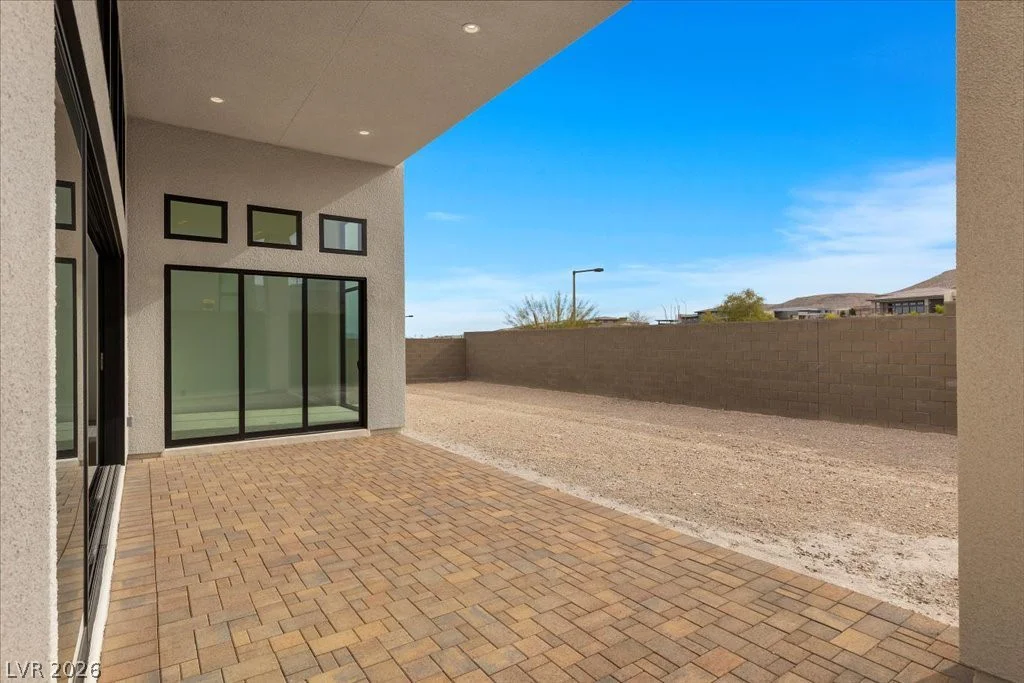 10907 Agate Cliffs, Las Vegas, NV 89135