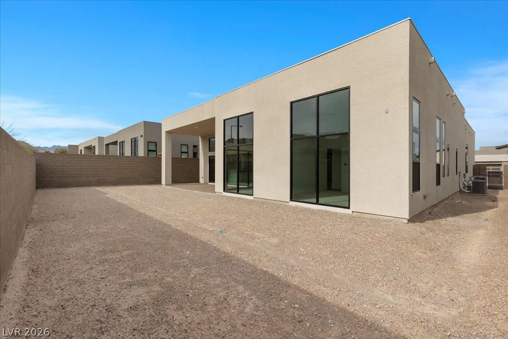 10907 Agate Cliffs, Las Vegas, NV 89135