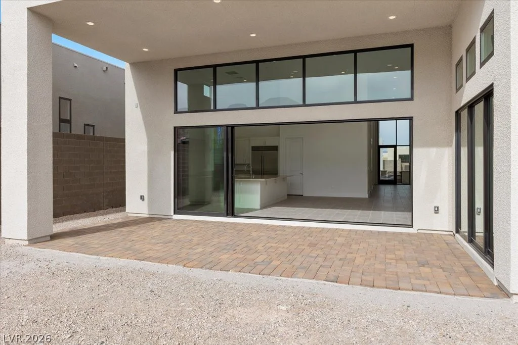 10907 Agate Cliffs, Las Vegas, NV 89135